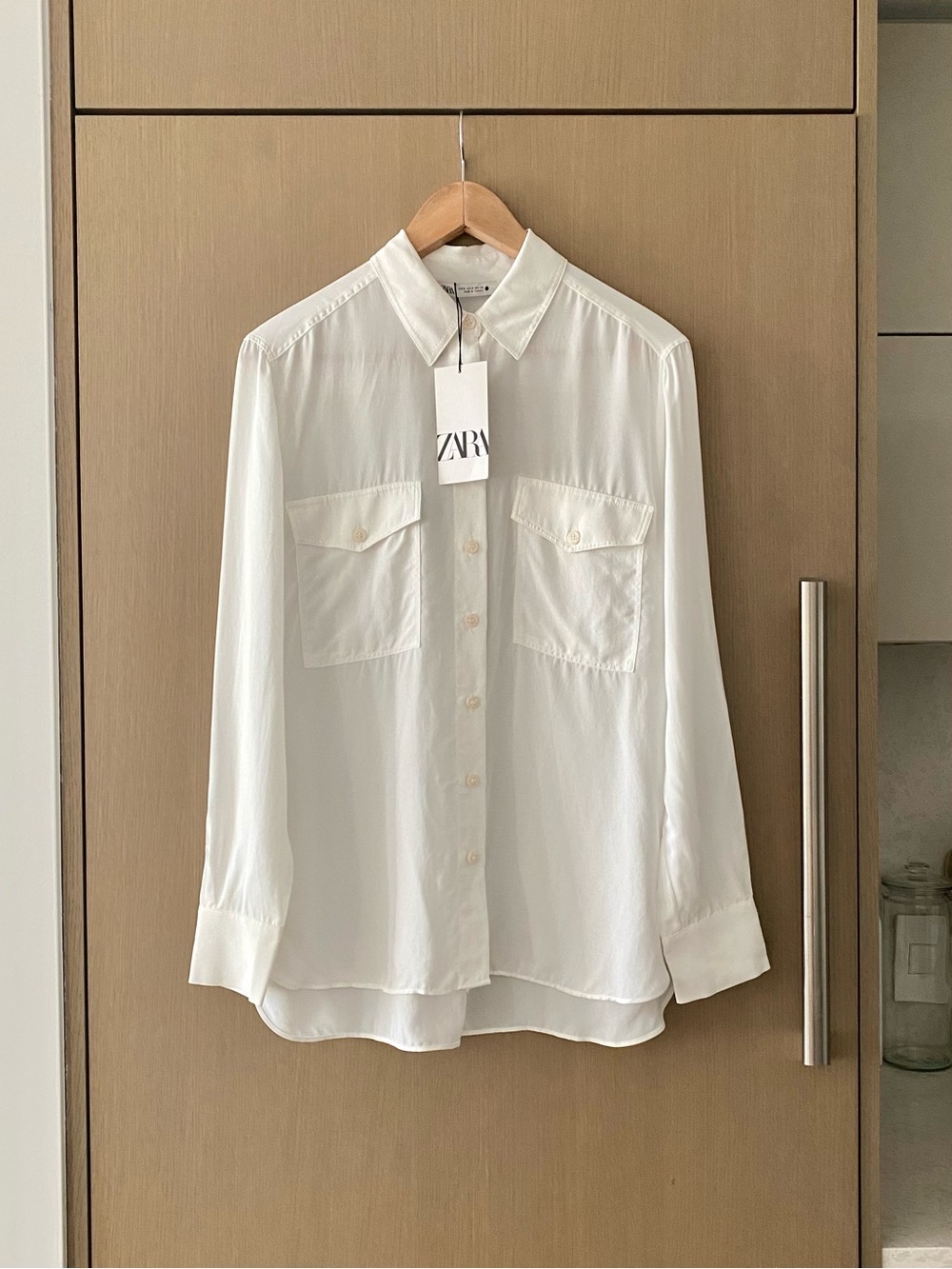 Zara button down blouse - Picture 2 of 5